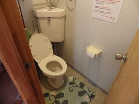 トイレ☆１，２階にあります♪