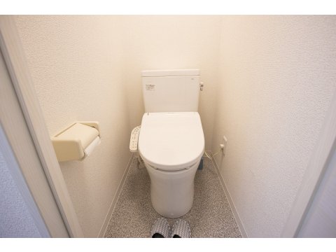 温水便座付き洋式トイレは２つ