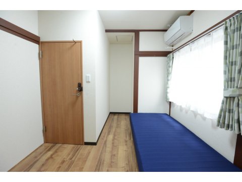 202号室　¥29,800円