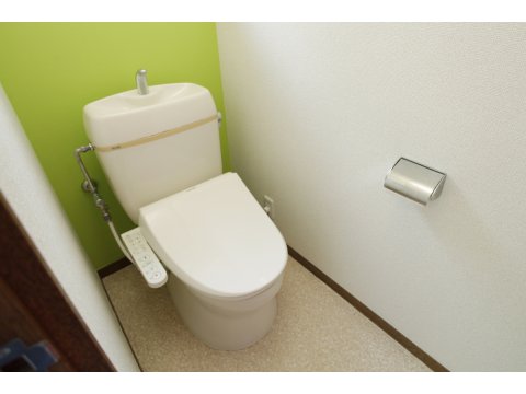 温水便座付洋式トイレ２室