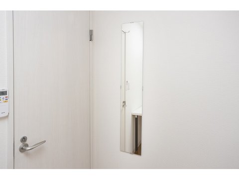 全部屋姿見鏡つき