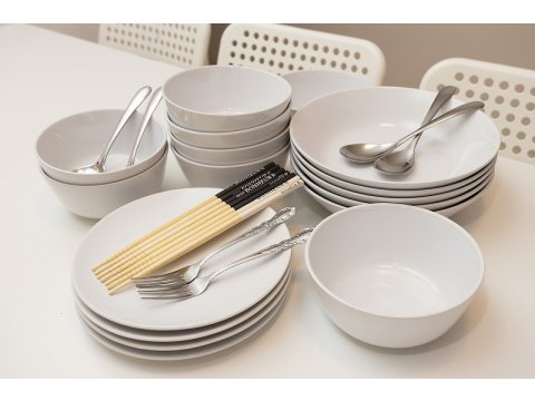 全室食器完備