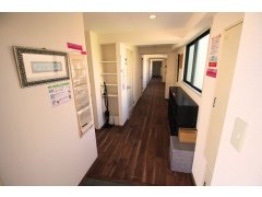 コモン金沢文庫