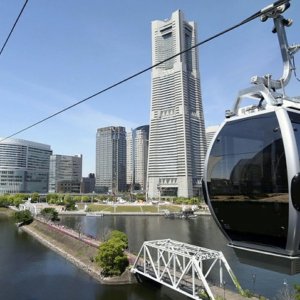 横浜みなとみらいにロープウェイ
見晴らし最高です(*^^*)桜木町駅前を
スタートとして汽車道を沿って横浜
ワールドポーターズ前まで行けます☆

ハウスからシーバス乗り場すぐですが…
みなとみらいの交通は陸・海・空となり
更にワクワクです☆カジノもなのかな？