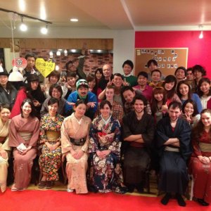 日本にいながら留学生活！
外国人比率50%×週2回英会話レッスン×国際交流パーティーと、日本にいながら英語漬け環境に身を置くことで英語特訓のできるシェアハウスです。
★現在『初期費用70000→35500円』キャンペーン中
ぜひこの機会にお得にご入居ください♪(´▽｀)