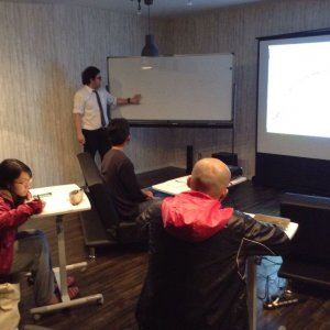 日本にいながら留学生活！
外国人比率50%×週2回英会話レッスン×国際交流パーティーと、日本にいながら英語漬け環境に身を置くことで英語特訓のできるシェアハウスです。
★現在『初期費用70000→35500円』キャンペーン中
ぜひこの機会にお得にご入居ください♪(´▽｀)