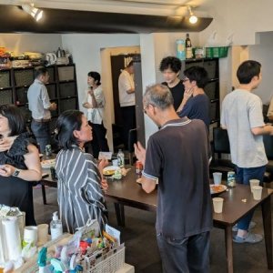 起業家シェアハウスx-garden桜台では毎月起業家交流会を開催しています。
外部からの参加も大歓迎です。
起業家シェアハウスってどんなところ？どんな人が住んでるの？と気になる方はぜひ気軽にご参加ください♪(´▽｀)
https://peatix.com/group/15207848