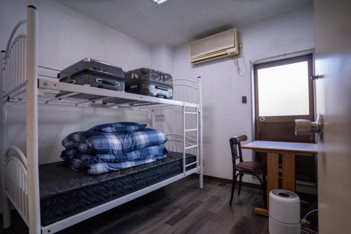 4畳個室の部屋となります。