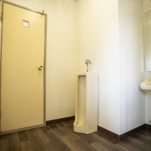 洗面所、小便器