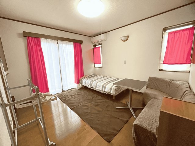 ペット共生型シェアハウス しっぽテラス横須賀(ドッグラン・温水シャワー完備)